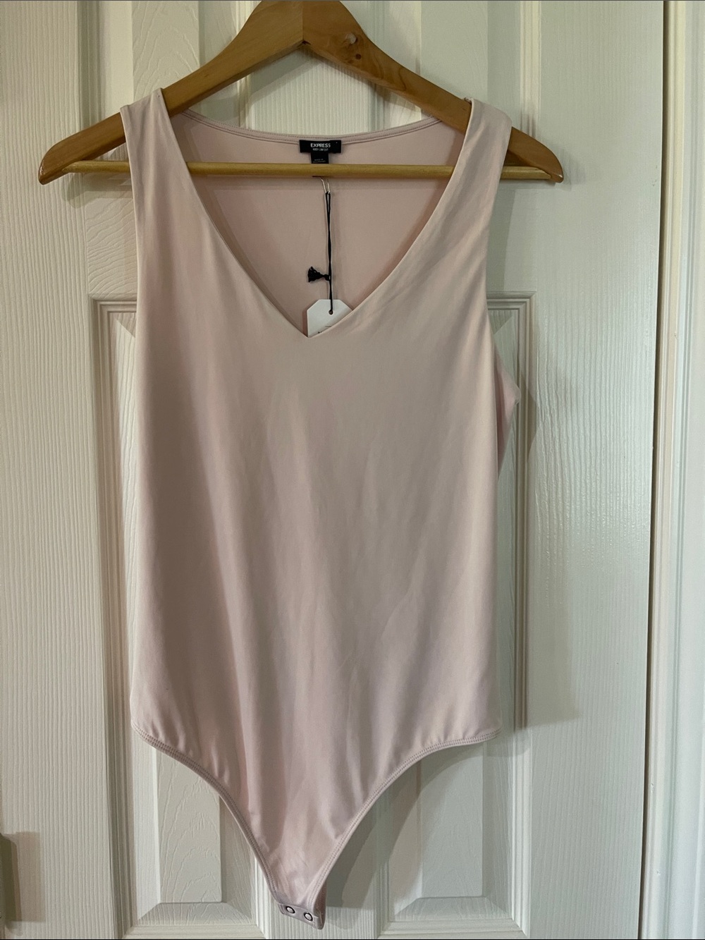 Express Bodysuit size M NWT